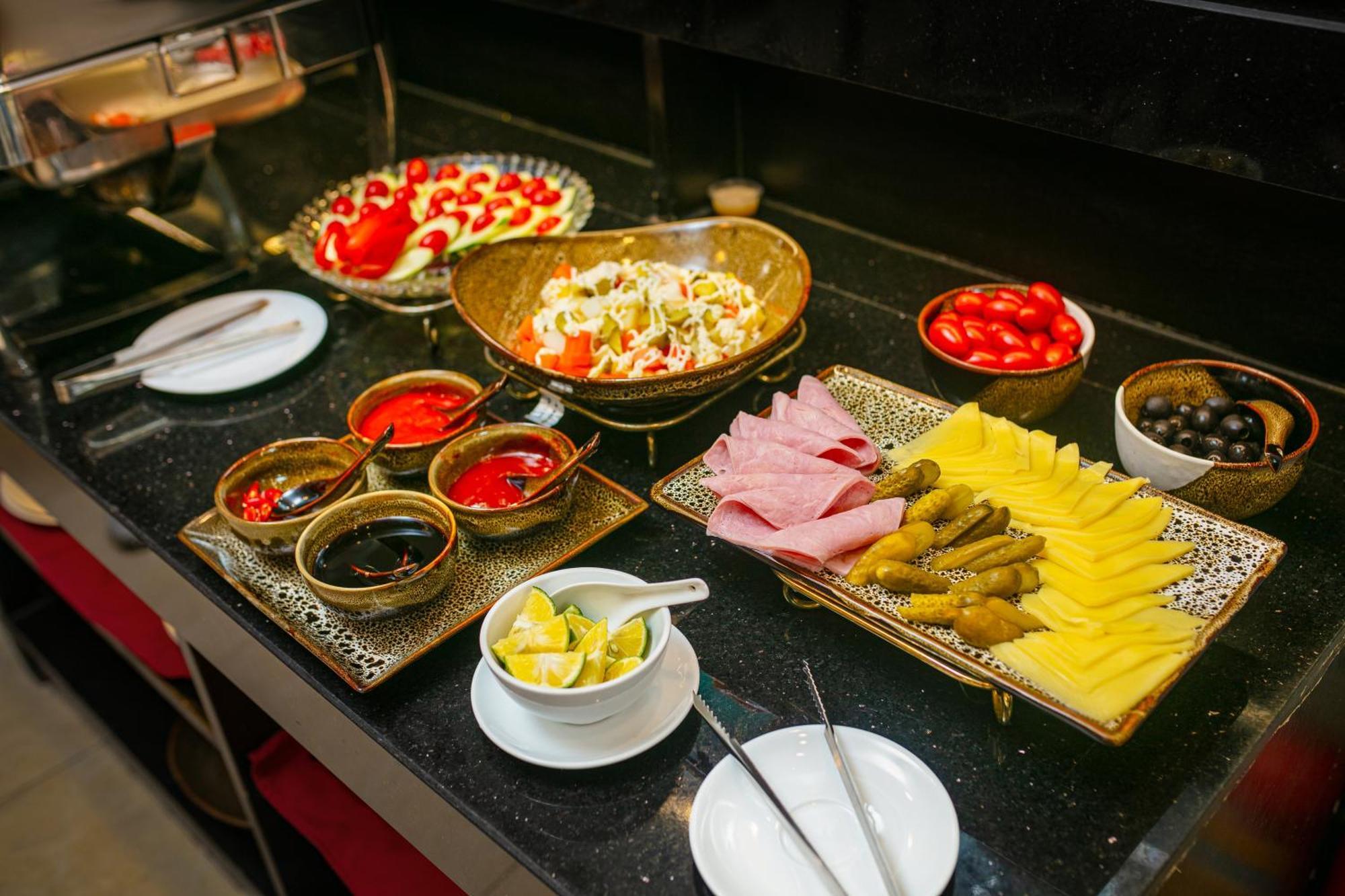 Hanoi La Palm Premier Hotel & Spa Экстерьер фото