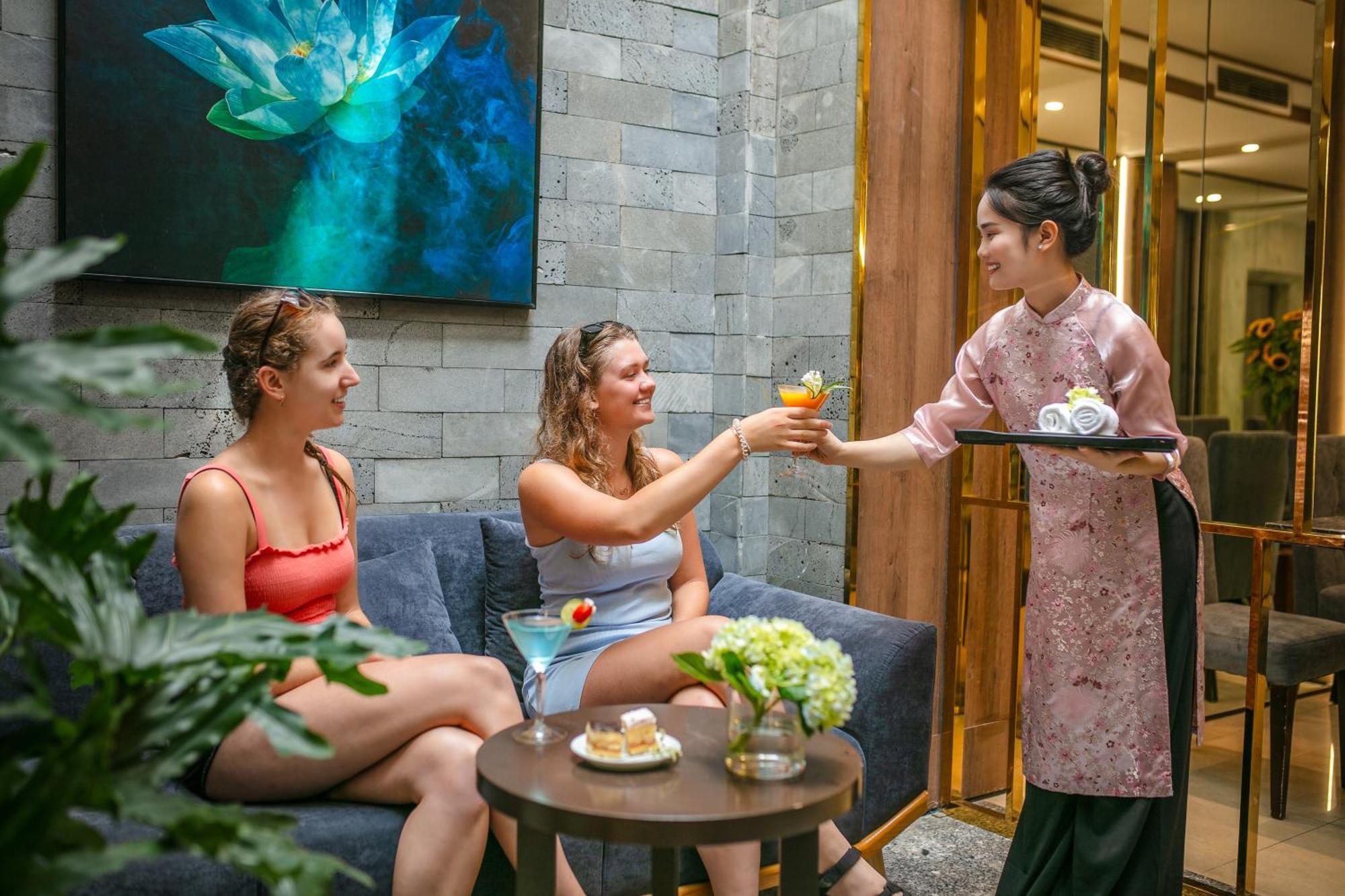Hanoi La Palm Premier Hotel & Spa Экстерьер фото
